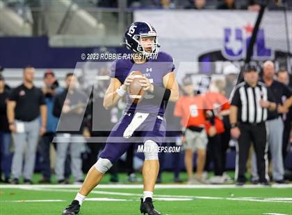 Thumbnail 1 in Smithson Valley vs. Aledo (UIL 5A D1 Football Final) photogallery.