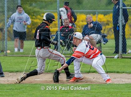 Thumbnail 2 in Eastside Catholic vs. Central Kitsap (WIAA 3A 1st Round Playoff) photogallery.