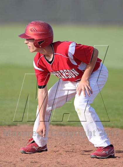 Thumbnail 3 in McPherson vs. Kingman/Norwich (KHSAA 4A Regional Playoff) photogallery.