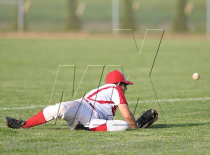 Thumbnail 3 in McPherson vs. Kingman/Norwich (KHSAA 4A Regional Playoff) photogallery.