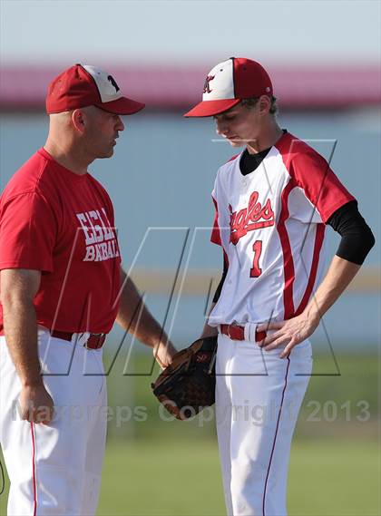 Thumbnail 3 in McPherson vs. Kingman/Norwich (KHSAA 4A Regional Playoff) photogallery.