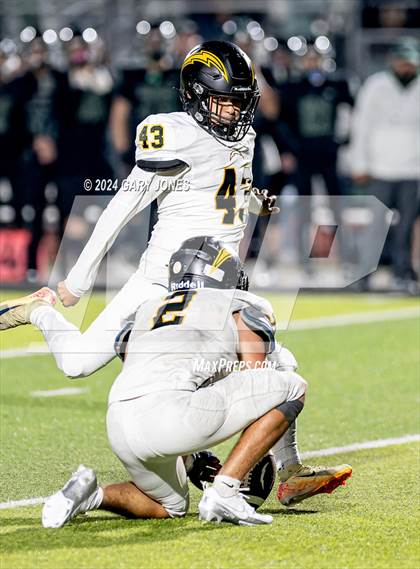 Thumbnail 2 in Wilcox vs Twelve Bridges (CIF NorCal D2A Final) photogallery.