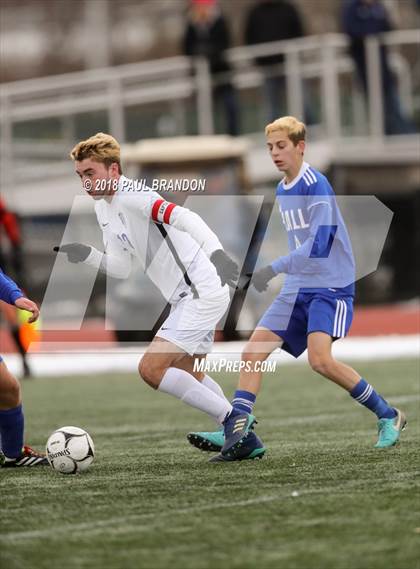 Thumbnail 3 in Hall vs. Glastonbury (CIAC Class LL Final) photogallery.