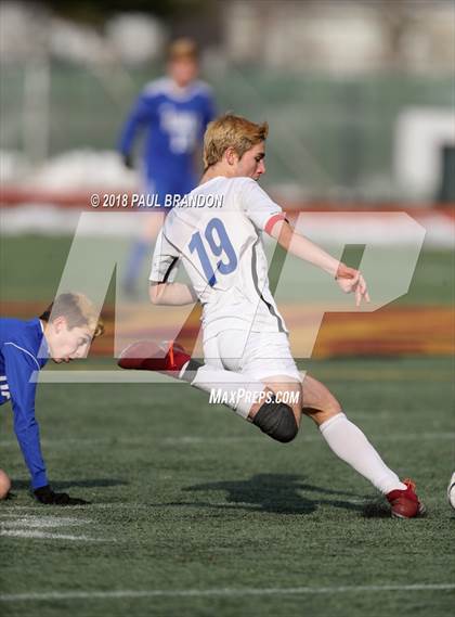 Thumbnail 3 in Hall vs. Glastonbury (CIAC Class LL Final) photogallery.