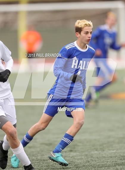 Thumbnail 3 in Hall vs. Glastonbury (CIAC Class LL Final) photogallery.
