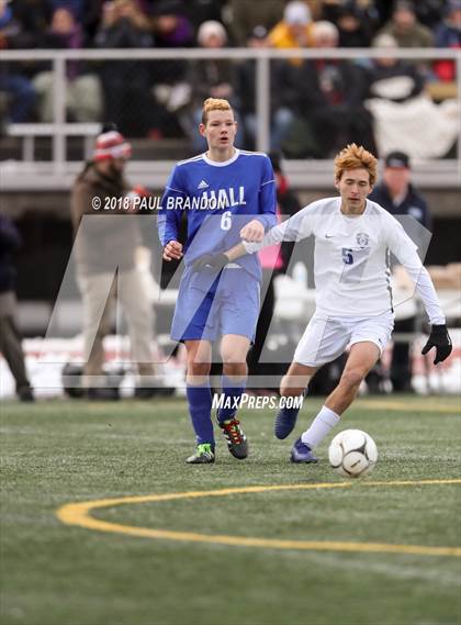 Thumbnail 3 in Hall vs. Glastonbury (CIAC Class LL Final) photogallery.