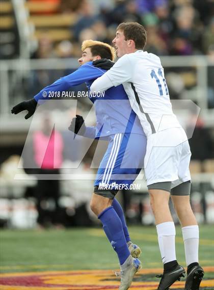 Thumbnail 1 in Hall vs. Glastonbury (CIAC Class LL Final) photogallery.