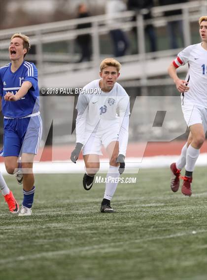 Thumbnail 3 in Hall vs. Glastonbury (CIAC Class LL Final) photogallery.
