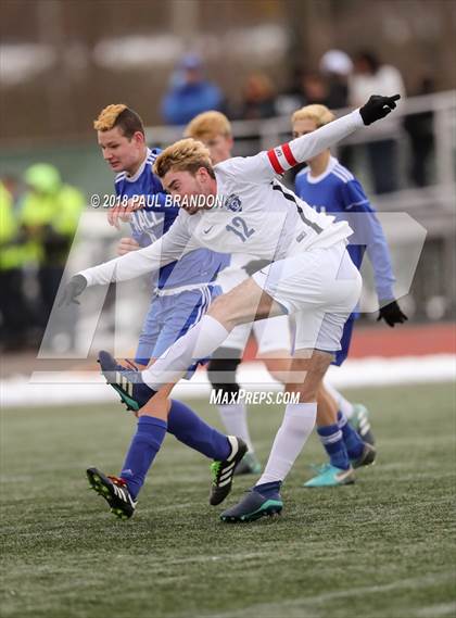 Thumbnail 3 in Hall vs. Glastonbury (CIAC Class LL Final) photogallery.