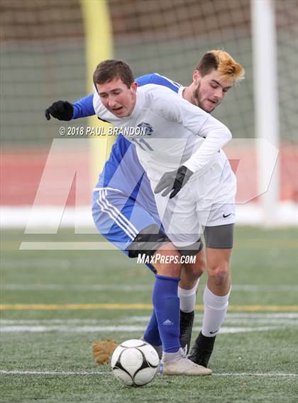 Thumbnail 3 in Hall vs. Glastonbury (CIAC Class LL Final) photogallery.