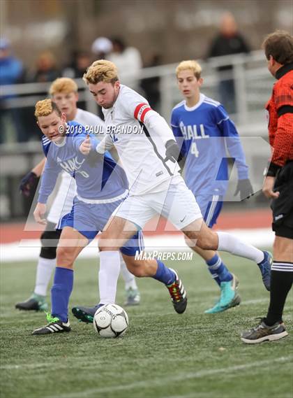 Thumbnail 2 in Hall vs. Glastonbury (CIAC Class LL Final) photogallery.