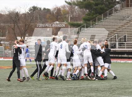Thumbnail 3 in Hall vs. Glastonbury (CIAC Class LL Final) photogallery.
