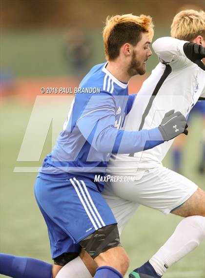 Thumbnail 2 in Hall vs. Glastonbury (CIAC Class LL Final) photogallery.