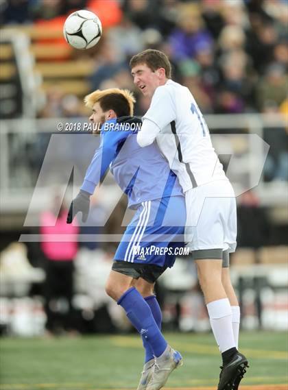Thumbnail 2 in Hall vs. Glastonbury (CIAC Class LL Final) photogallery.