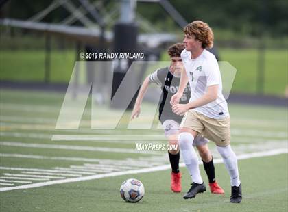 Thumbnail 1 in Cardinal Gibbons @ Hough photogallery.