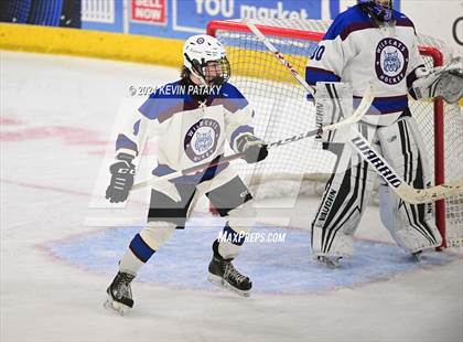 Thumbnail 3 in Conard vs. Suffield/Granby/Windsor Locks (CIAC DIII Semifinal) photogallery.