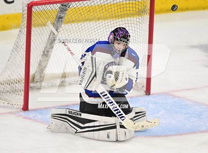 Thumbnail 3 in Conard vs. Suffield/Granby/Windsor Locks (CIAC DIII Semifinal) photogallery.