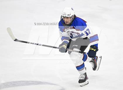 Thumbnail 2 in Conard vs. Suffield/Granby/Windsor Locks (CIAC DIII Semifinal) photogallery.