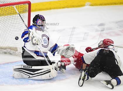 Thumbnail 2 in Conard vs. Suffield/Granby/Windsor Locks (CIAC DIII Semifinal) photogallery.