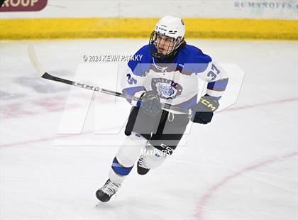 Thumbnail 3 in Conard vs. Suffield/Granby/Windsor Locks (CIAC DIII Semifinal) photogallery.