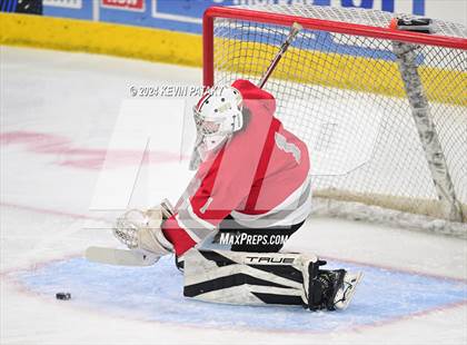 Thumbnail 2 in Conard vs. Suffield/Granby/Windsor Locks (CIAC DIII Semifinal) photogallery.