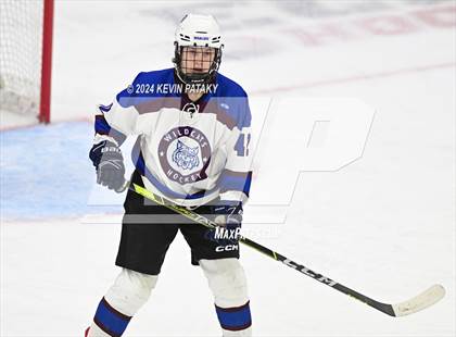 Thumbnail 1 in Conard vs. Suffield/Granby/Windsor Locks (CIAC DIII Semifinal) photogallery.