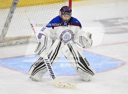Thumbnail 3 in Conard vs. Suffield/Granby/Windsor Locks (CIAC DIII Semifinal) photogallery.