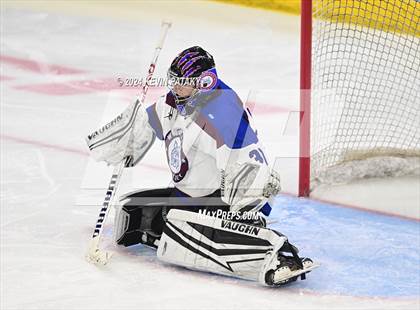 Thumbnail 2 in Conard vs. Suffield/Granby/Windsor Locks (CIAC DIII Semifinal) photogallery.