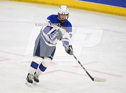 Thumbnail 2 in Conard vs. Suffield/Granby/Windsor Locks (CIAC DIII Semifinal) photogallery.