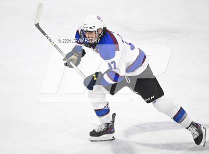 Thumbnail 2 in Conard vs. Suffield/Granby/Windsor Locks (CIAC DIII Semifinal) photogallery.