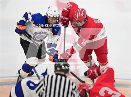 Thumbnail 3 in Conard vs. Suffield/Granby/Windsor Locks (CIAC DIII Semifinal) photogallery.