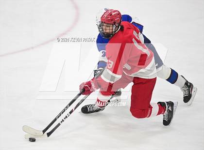 Thumbnail 1 in Conard vs. Suffield/Granby/Windsor Locks (CIAC DIII Semifinal) photogallery.