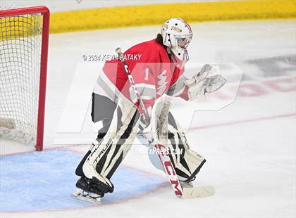 Thumbnail 2 in Conard vs. Suffield/Granby/Windsor Locks (CIAC DIII Semifinal) photogallery.