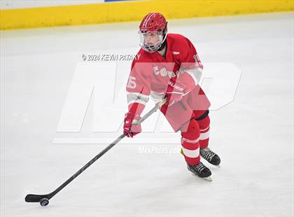 Thumbnail 2 in Conard vs. Suffield/Granby/Windsor Locks (CIAC DIII Semifinal) photogallery.
