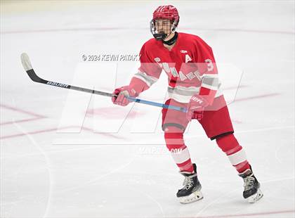 Thumbnail 2 in Conard vs. Suffield/Granby/Windsor Locks (CIAC DIII Semifinal) photogallery.