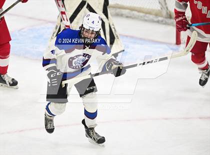 Thumbnail 2 in Conard vs. Suffield/Granby/Windsor Locks (CIAC DIII Semifinal) photogallery.