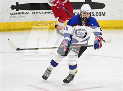 Thumbnail 3 in Conard vs. Suffield/Granby/Windsor Locks (CIAC DIII Semifinal) photogallery.
