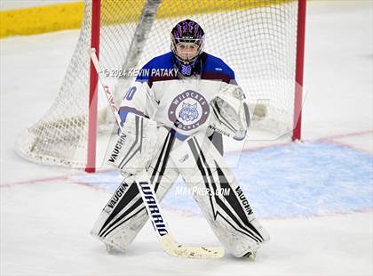 Thumbnail 2 in Conard vs. Suffield/Granby/Windsor Locks (CIAC DIII Semifinal) photogallery.