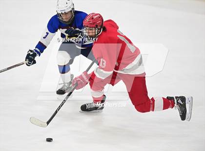 Thumbnail 3 in Conard vs. Suffield/Granby/Windsor Locks (CIAC DIII Semifinal) photogallery.