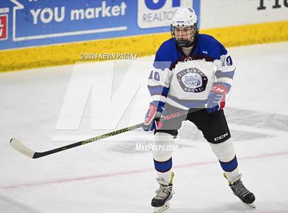 Thumbnail 1 in Conard vs. Suffield/Granby/Windsor Locks (CIAC DIII Semifinal) photogallery.