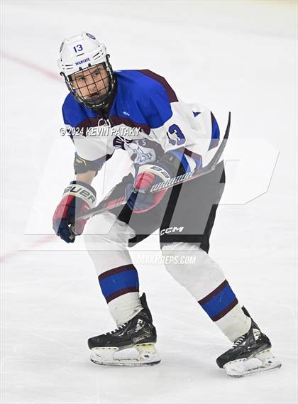 Thumbnail 2 in Conard vs. Suffield/Granby/Windsor Locks (CIAC DIII Semifinal) photogallery.
