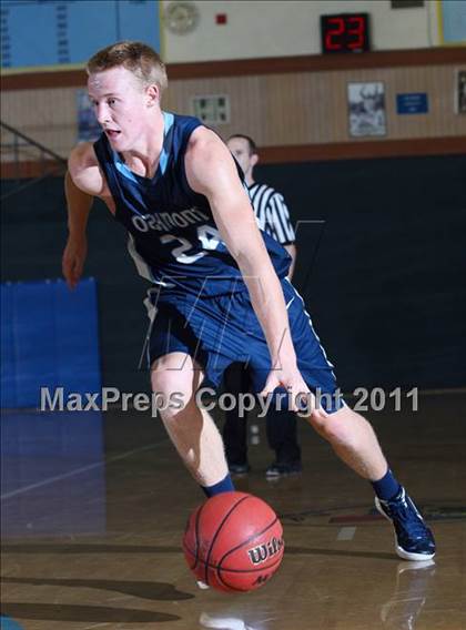 Thumbnail 2 in Oakmont @ Center (Foundation Game) photogallery.
