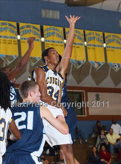 Thumbnail 1 in Oakmont @ Center (Foundation Game) photogallery.
