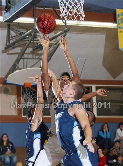 Thumbnail 1 in Oakmont @ Center (Foundation Game) photogallery.