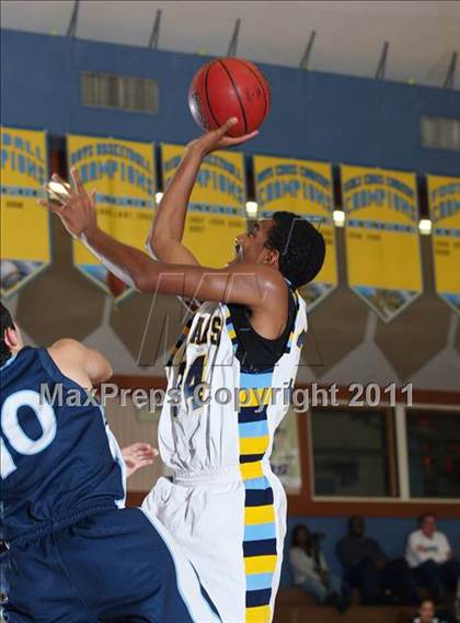 Thumbnail 3 in Oakmont @ Center (Foundation Game) photogallery.