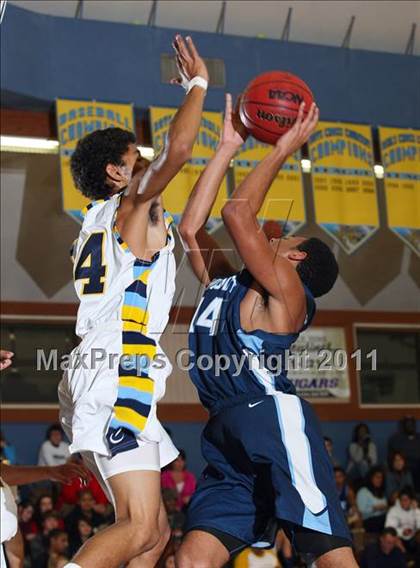 Thumbnail 1 in Oakmont @ Center (Foundation Game) photogallery.