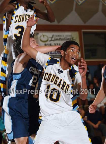 Thumbnail 3 in Oakmont @ Center (Foundation Game) photogallery.