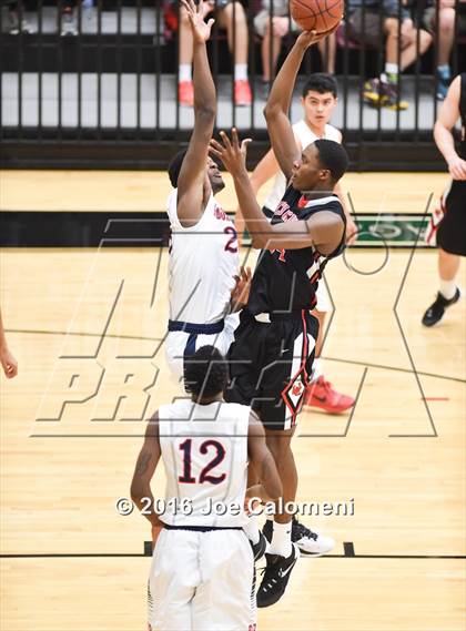 Thumbnail 3 in Churchill vs Roosevelt [Theodore] (Littleton Gym) photogallery.