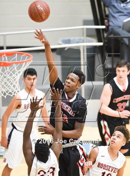 Thumbnail 2 in Churchill vs Roosevelt [Theodore] (Littleton Gym) photogallery.