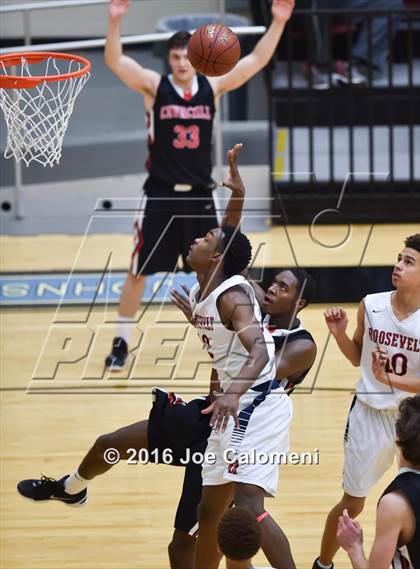 Thumbnail 1 in Churchill vs Roosevelt [Theodore] (Littleton Gym) photogallery.